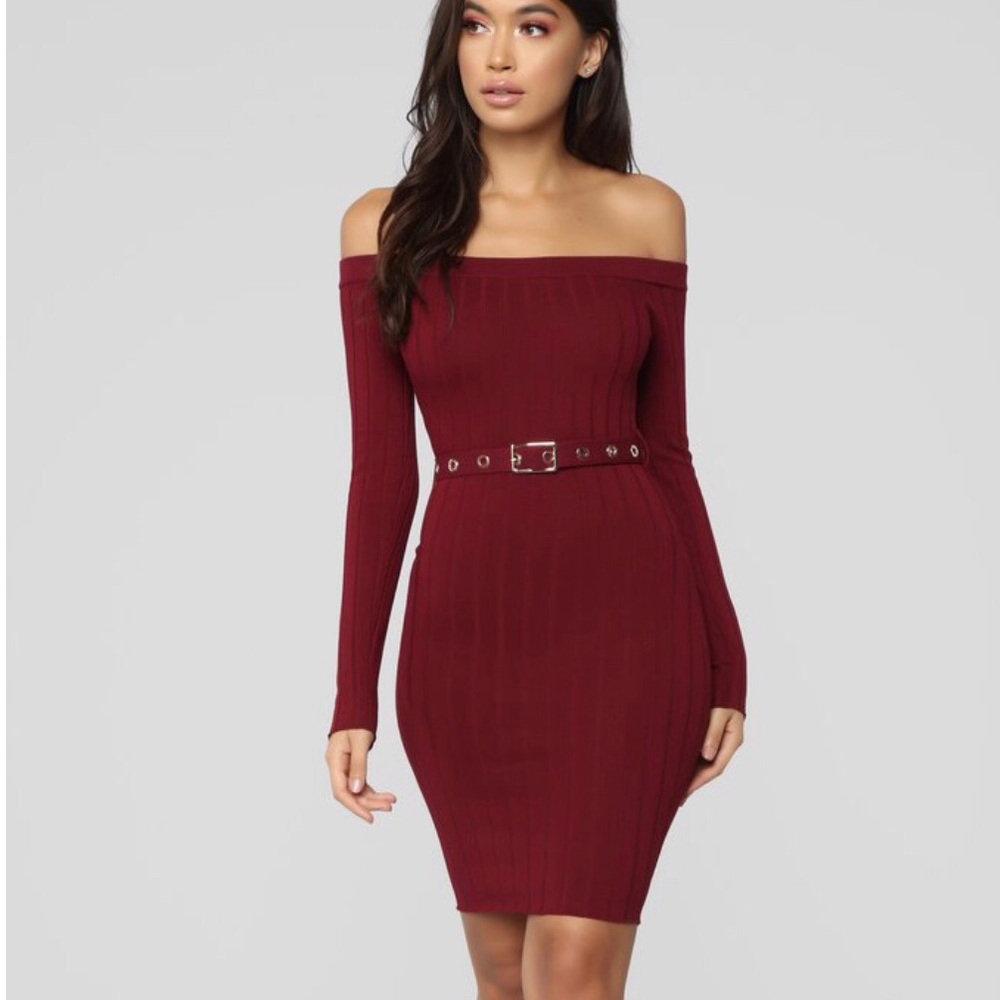 Feeling Sensational Dress - Burgundy XS